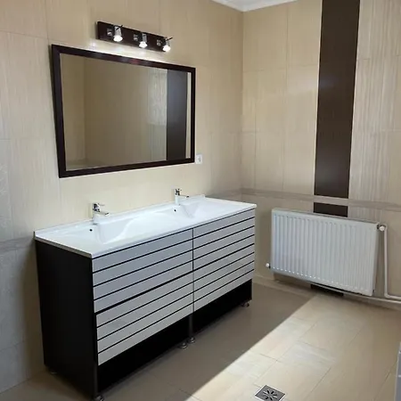 Guest house Vila Eduard *