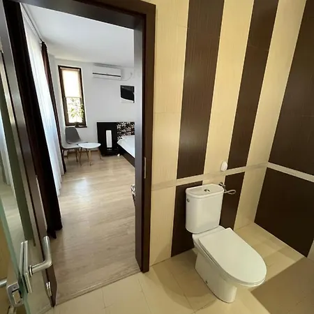 Guest house Vila Eduard *
